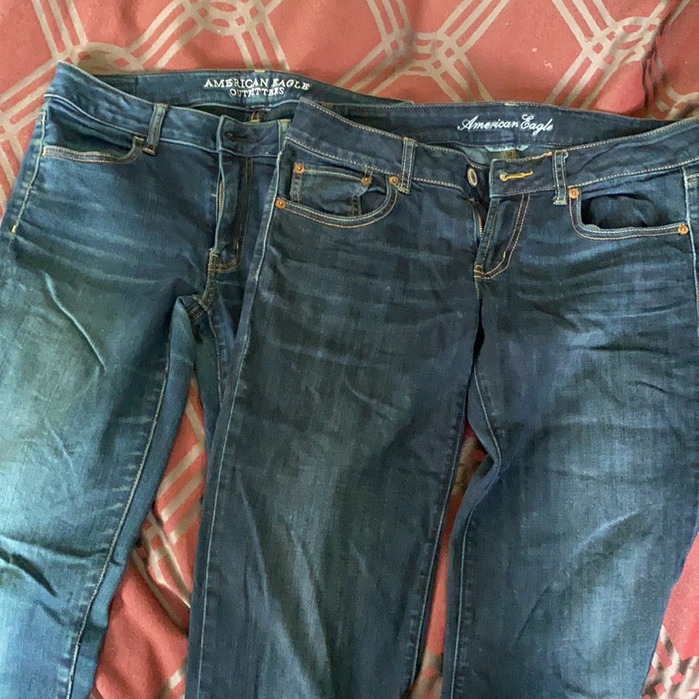 *Two* American Eagle brand women’s jeans 6 Long